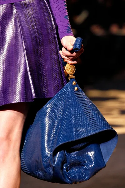 Look 44